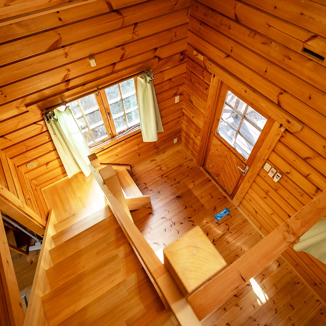 広いウッドデッキと自然に癒される！南丹市園部町大河内るり渓のログハウス物件の画像19