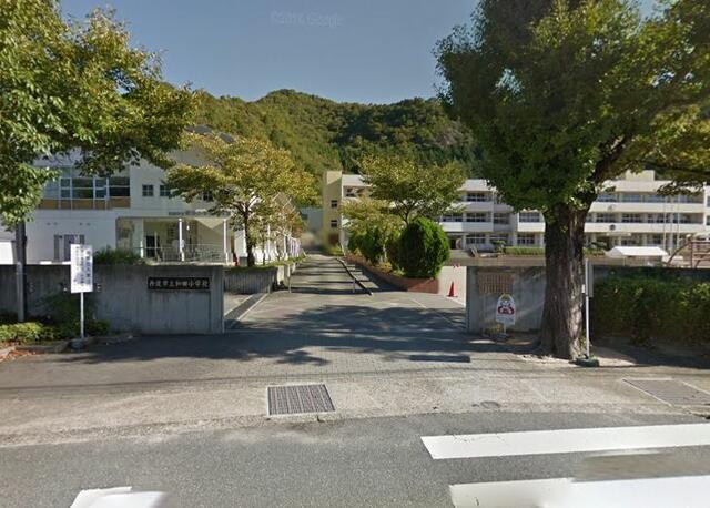 丹波市 山南町和田 2階建 9DKの画像20