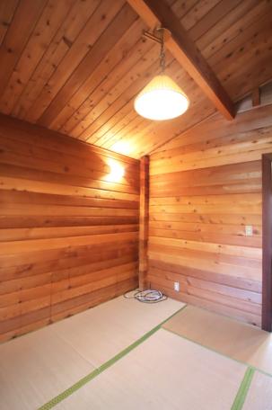 避暑地の香り漂うログハウス！伊賀市北山の中古ログハウス物件の画像34